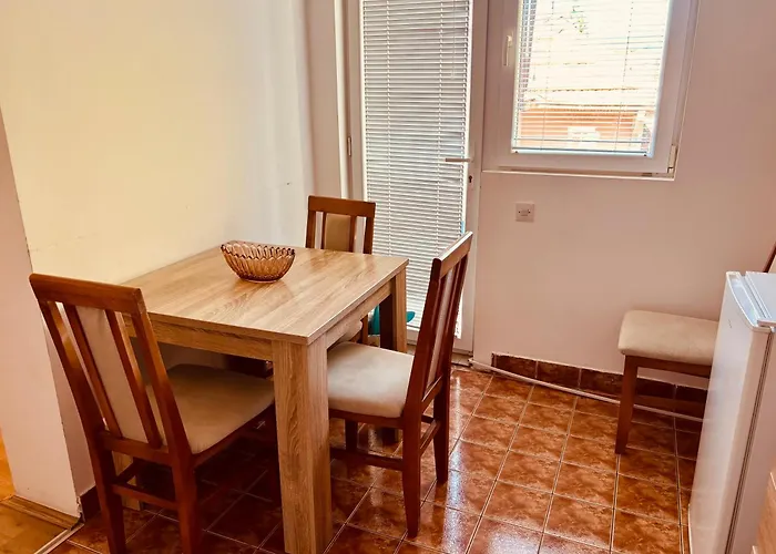 Banjica 1 Апартаменты